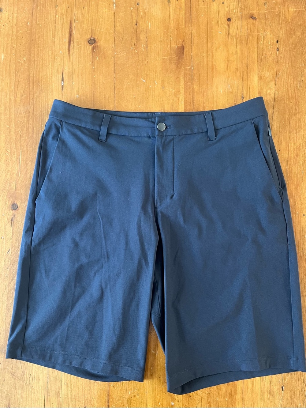 Lululemon Men’s ABC 11” Gray Warpstreme Shorts